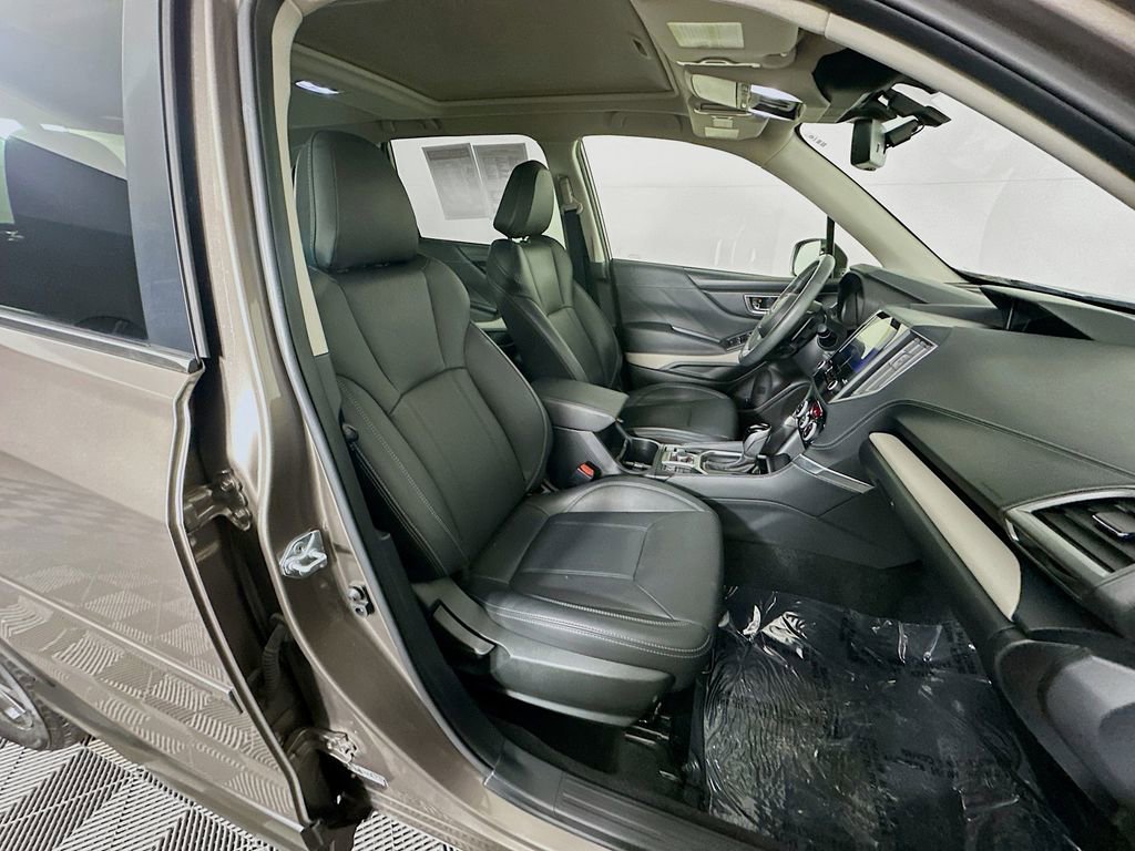 Used 2024 Subaru Forester Limited image 37