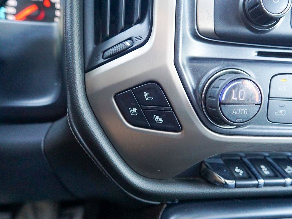 Used 2018 GMC Sierra 3500 Denali w/ Duramax Plus Package AWD/4WD image 26