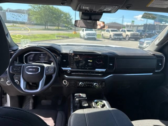 Used 2024 GMC Sierra 1500 Elevation AWD/4WD image 35