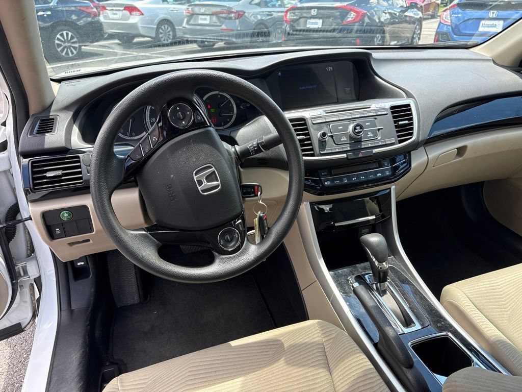 Used 2016 Honda Accord LX image 16