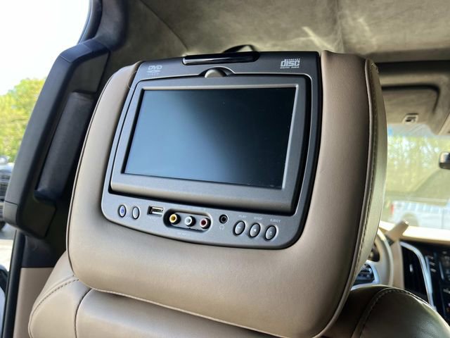 Used 2018 Cadillac Escalade ESV Platinum AWD/4WD image 21