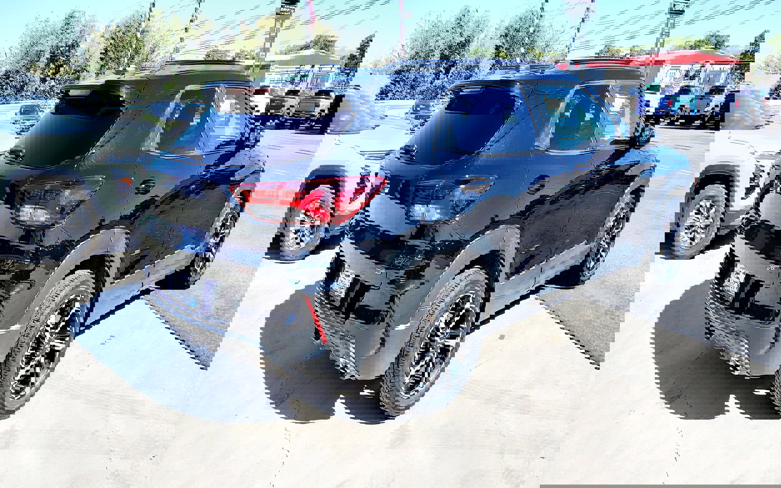 Used 2023 Chevrolet TrailBlazer RS w/ Convenience Package image 5