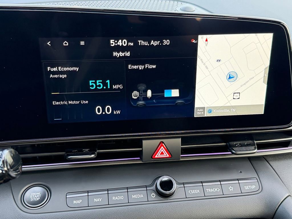 New 2026 Hyundai Elantra Sport FWD image 25