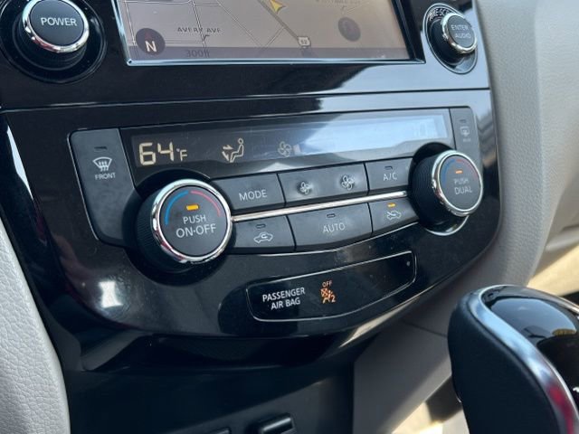 Used 2017 Nissan Rogue Sport SL image 44