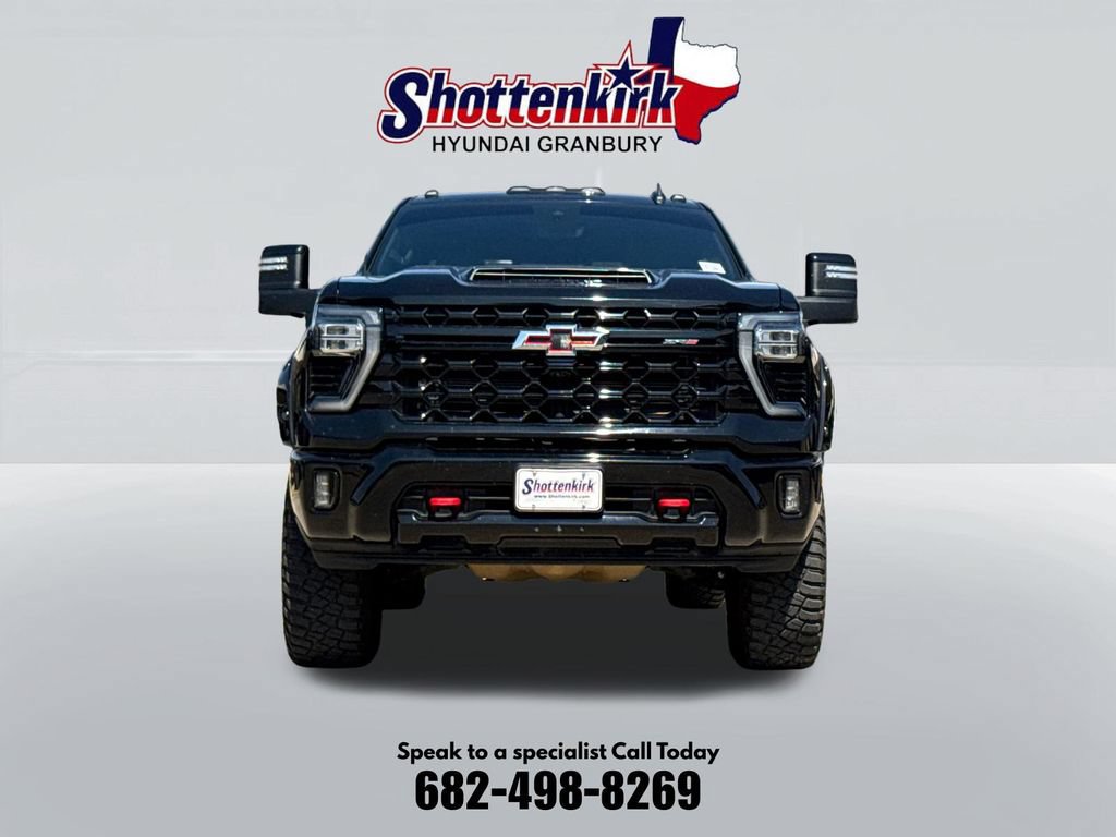 Used 2024 Chevrolet Silverado 2500 ZR2 w/ Technology Package AWD/4WD video 2