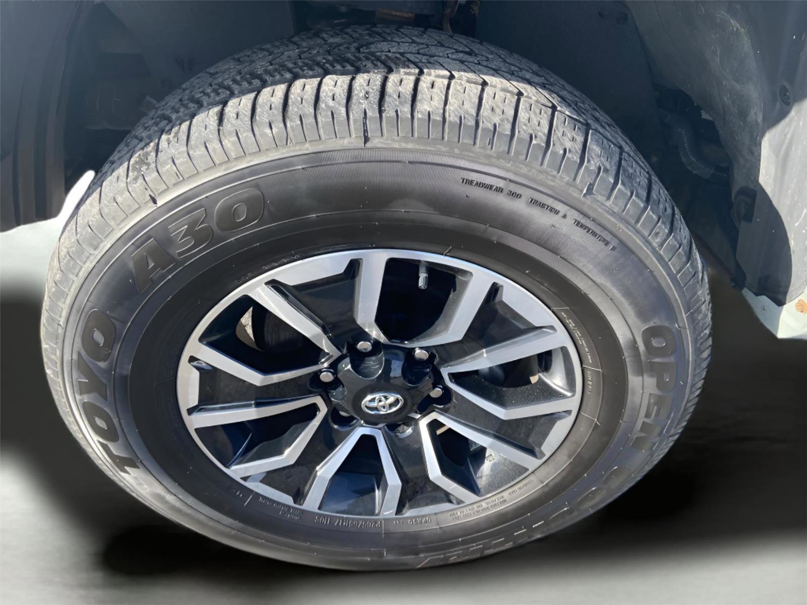 Used 2022 Toyota Tacoma TRD Sport image 15