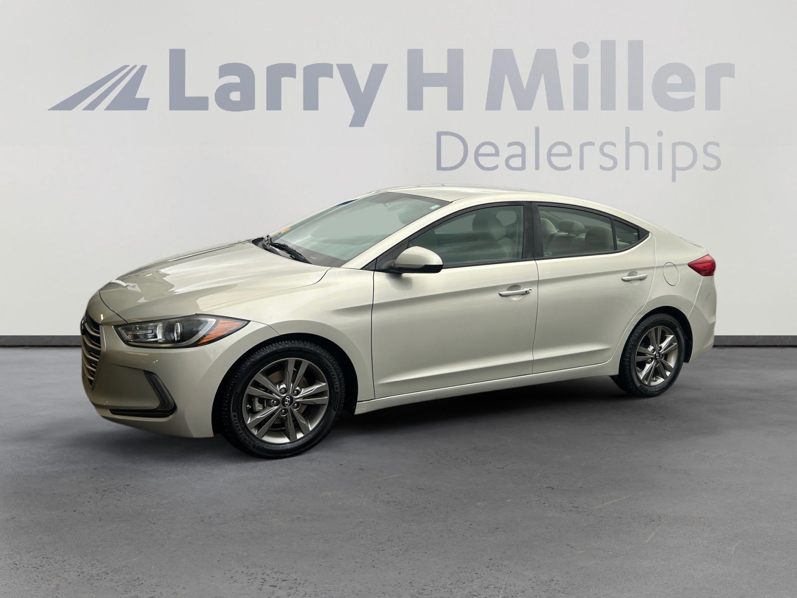 Used 2017 Hyundai Elantra SE w/ SE A/T Tech Package 03