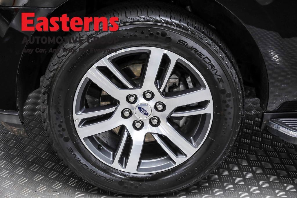 Used 2023 Ford Expedition Limited image 34