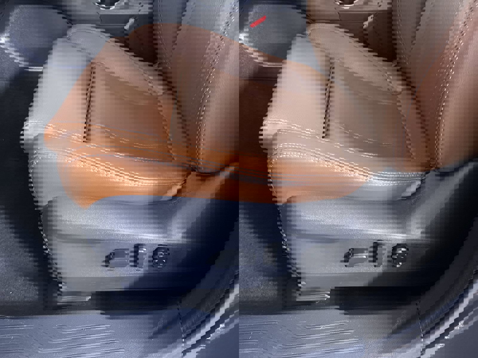 Used 2023 Subaru Outback Touring XT image 13