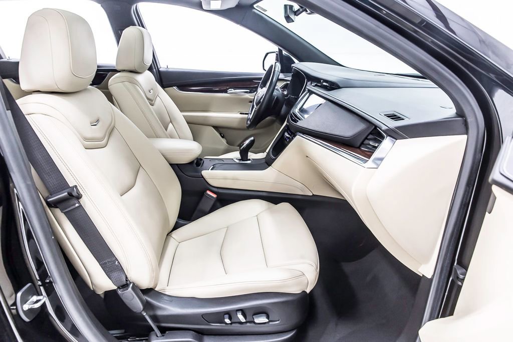 Used 2019 Cadillac XT5 Luxury FWD image 31