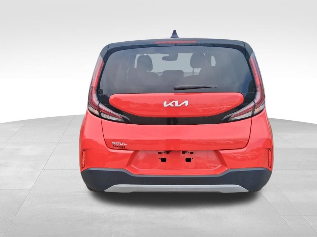 Used 2023 Kia Soul S image 7