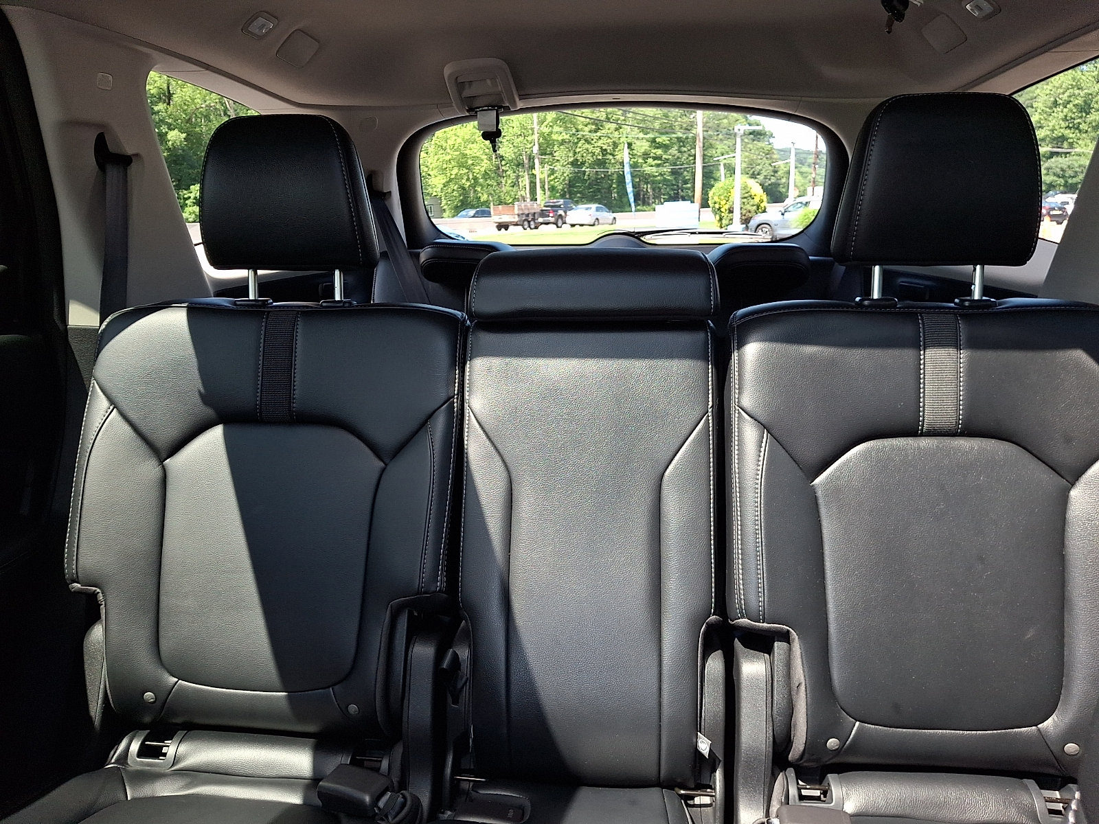 Used 2023 Honda Pilot Touring image 19
