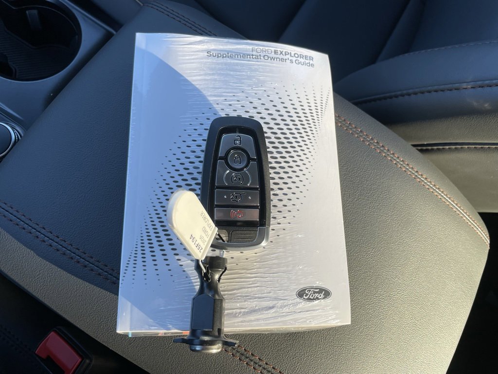 New 2026 Ford Explorer Active w/ Active Comfort Package image 49
