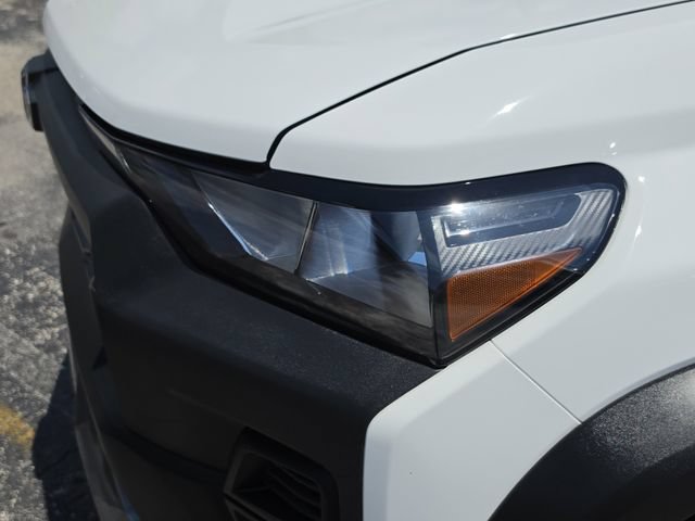 Used 2024 Chevrolet Colorado Trail Boss w/ Advanced Trailering Package AWD/4WD image 11