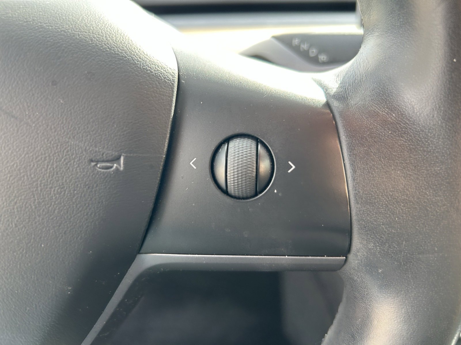 Used 2018 Tesla Model 3 image 19