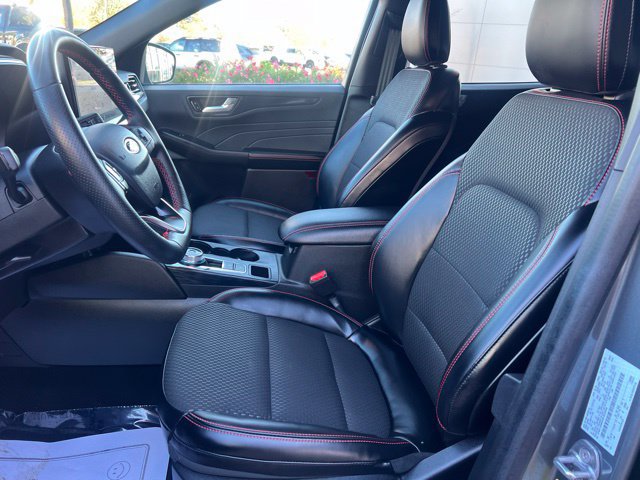 Used 2024 Ford Escape ST-Line w/ Tech Pack #1 AWD/4WD image 21