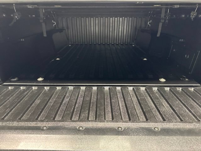 Used 2021 Toyota Tacoma SR5 w/ Technology Package AWD/4WD image 19