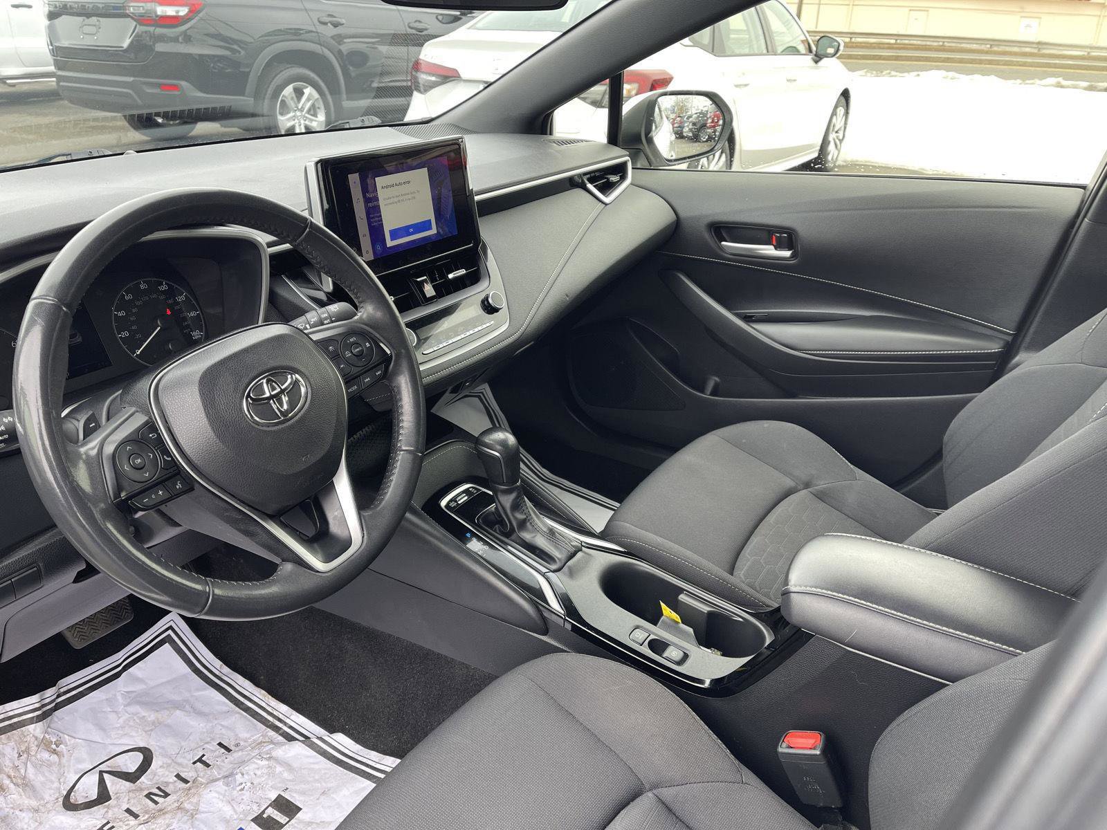 Used 2024 Toyota Corolla SE image 4