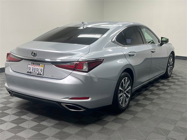 Certified 2024 Lexus ES 350 w/ Accessory Package (Z2) image 5