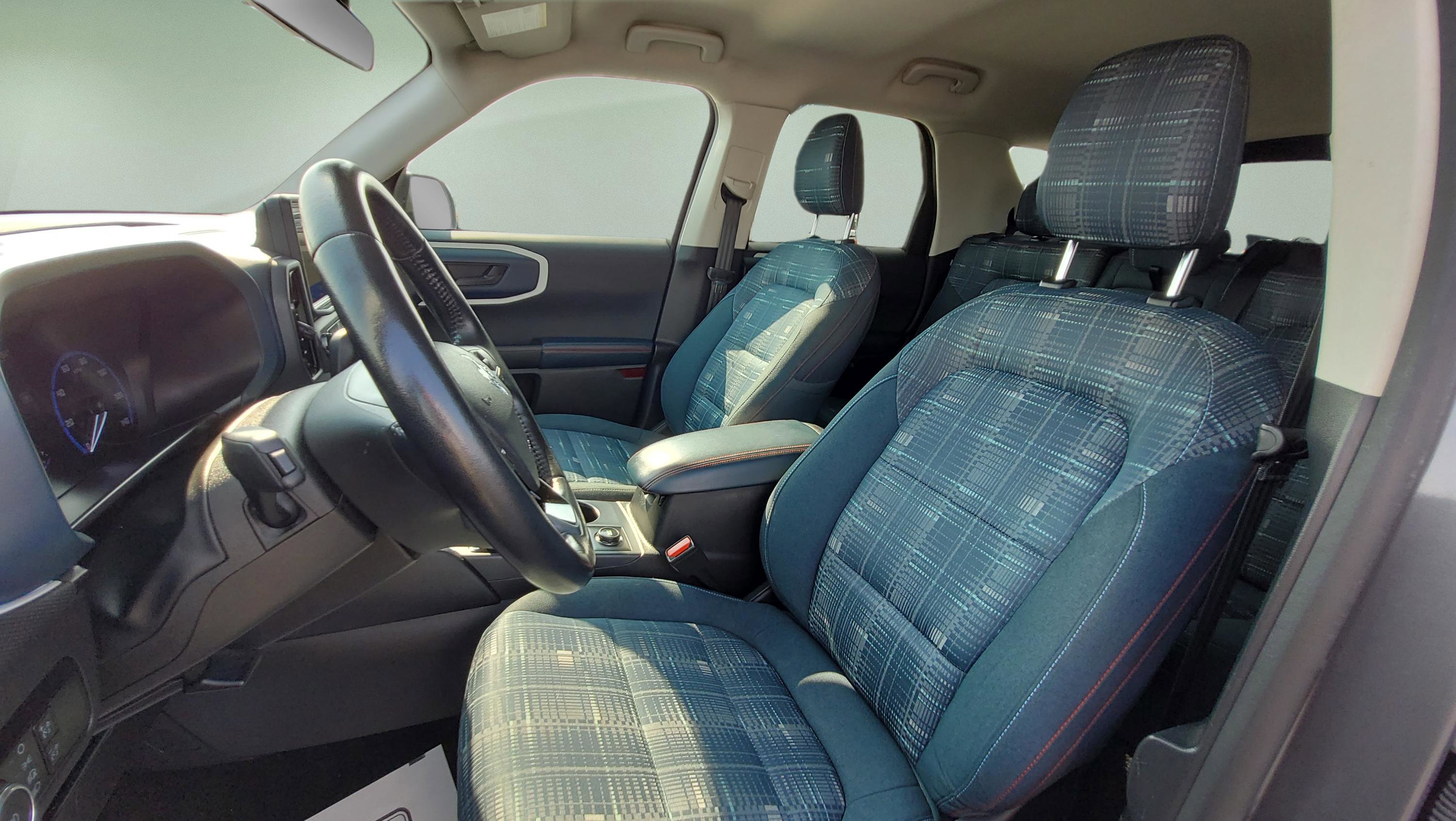 Used 2023 Ford Bronco Sport Heritage w/ Heritage Convenience Package AWD/4WD image 27