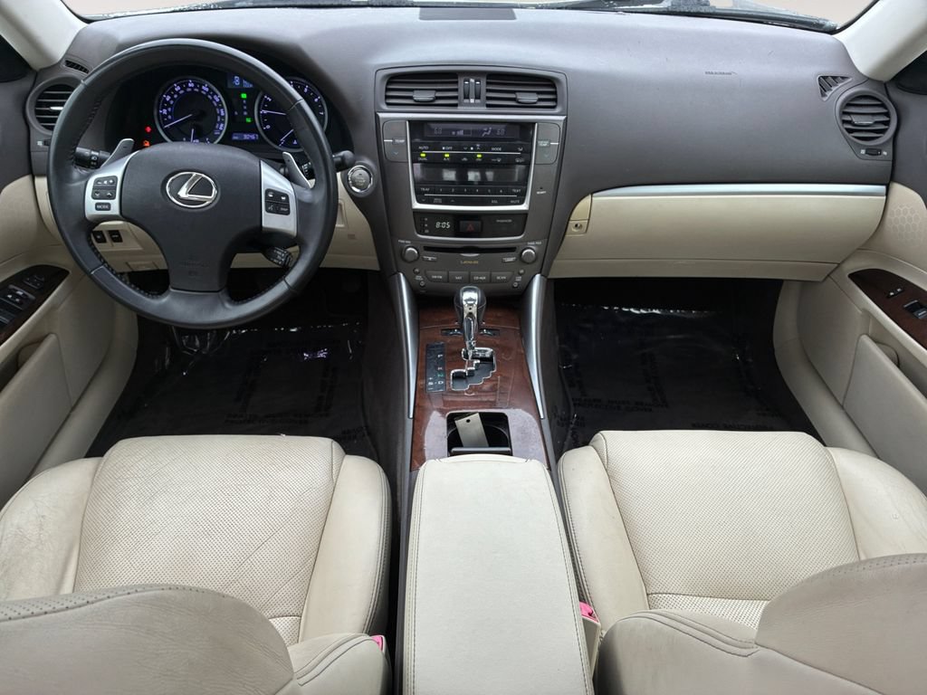Used 2013 Lexus IS 250 w/ Premium Pkg Value Edition RWD image 10