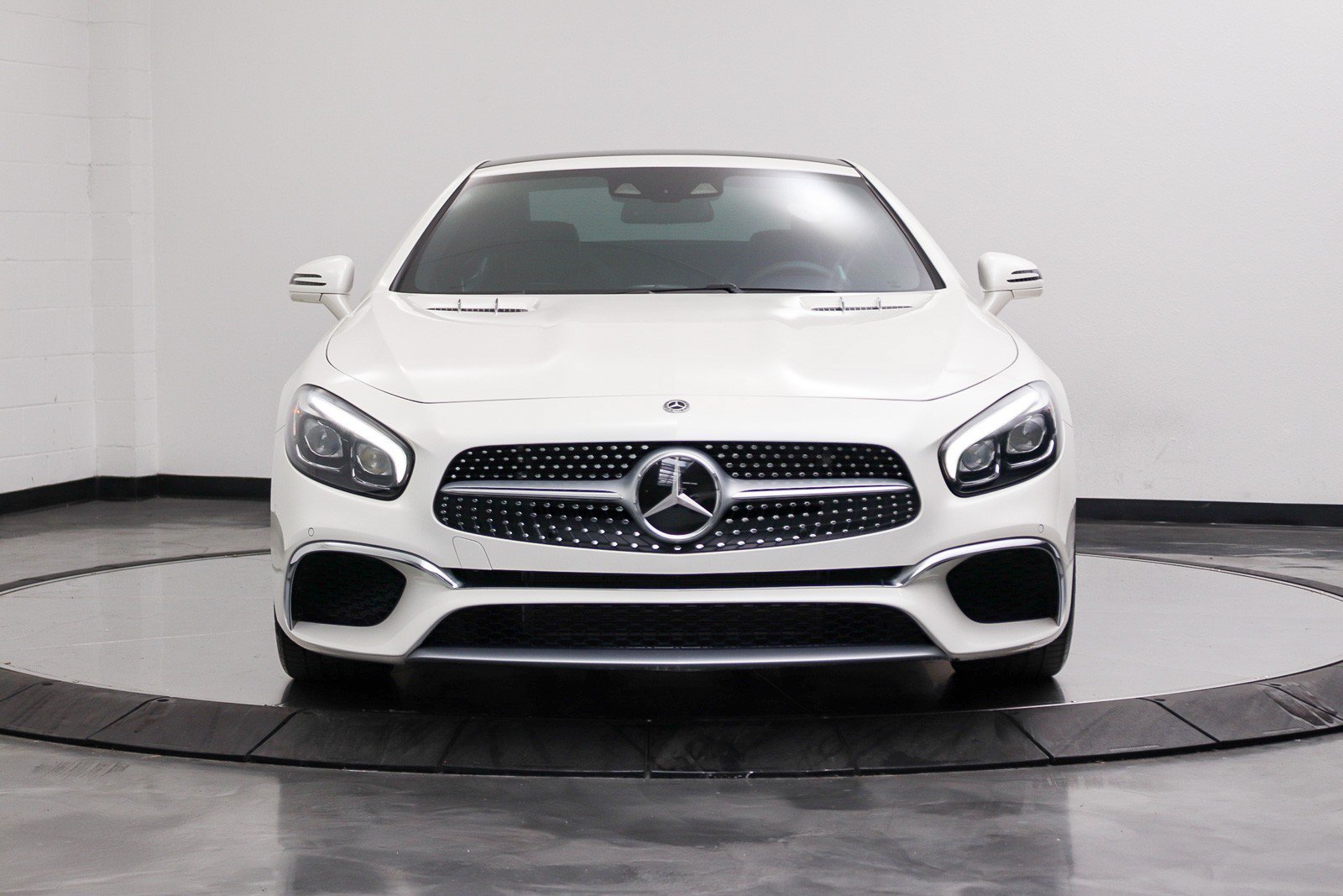 Used 2020 Mercedes-Benz SL 450 image 9