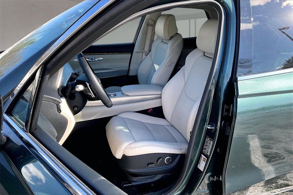 Used 2023 Genesis GV70 2.5T Select w/ Select Package image 20