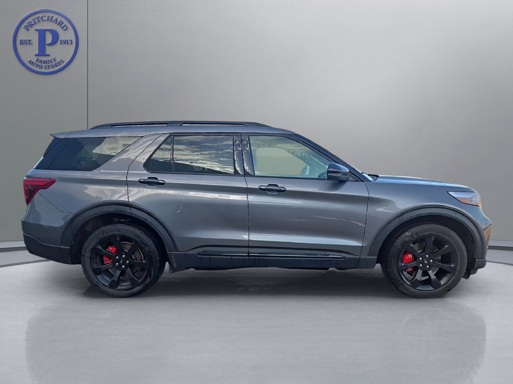 Certified 2023 Ford Explorer ST w/ Equipment Group 401A AWD/4WD image 2