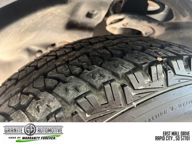 Used 2022 Jeep Cherokee Trailhawk w/ Trailer Tow Group AWD/4WD image 28