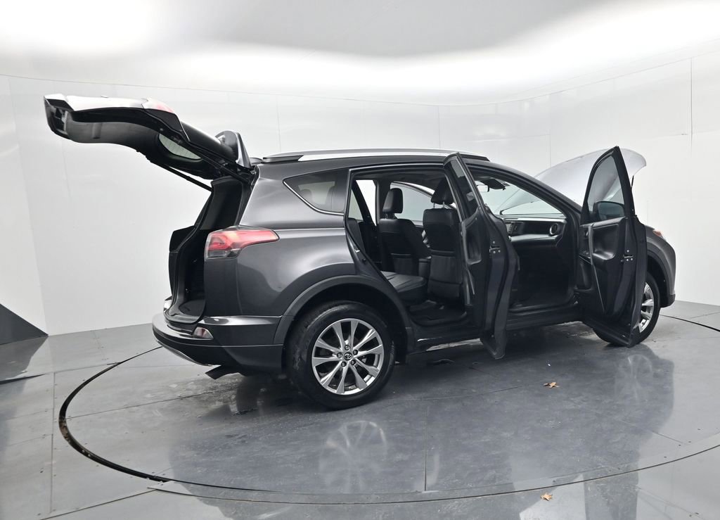 Used 2018 Toyota RAV4 Limited w/ Advanced Technology Package image 52