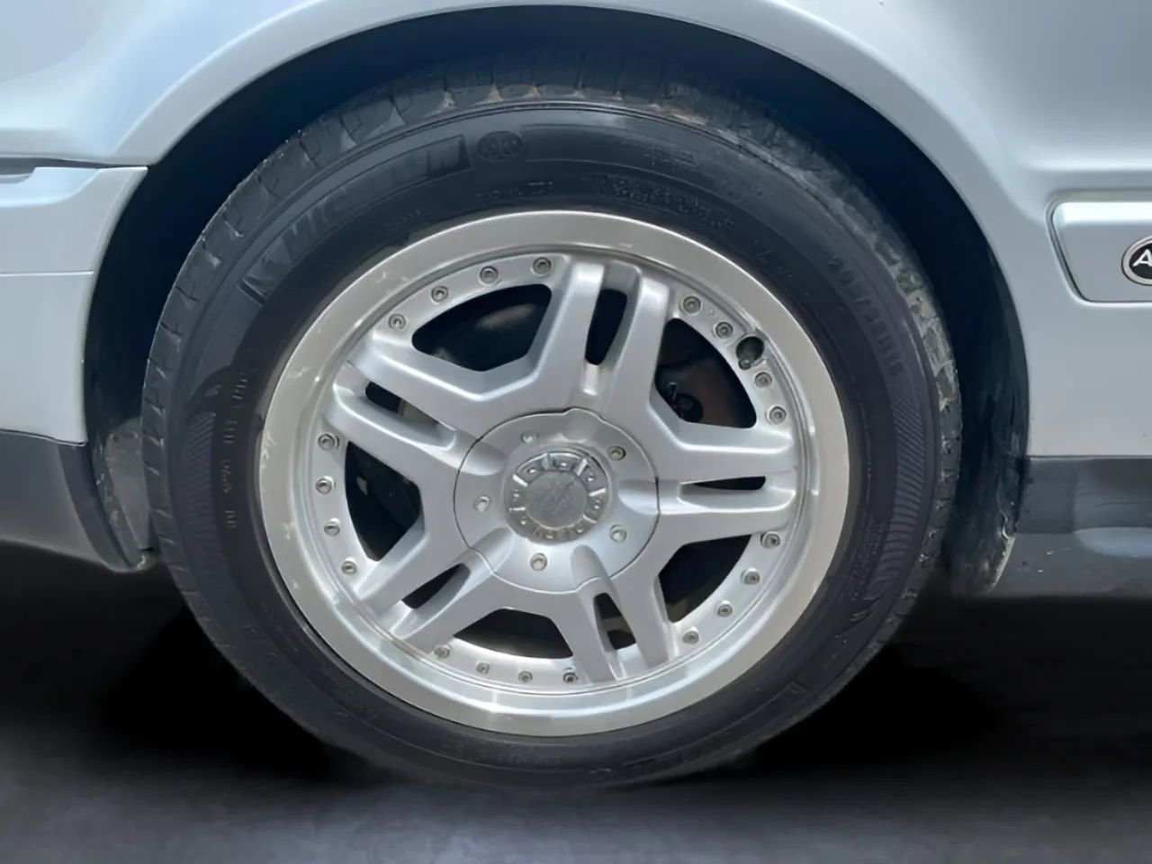 Used 1997 Audi Cabriolet image 32