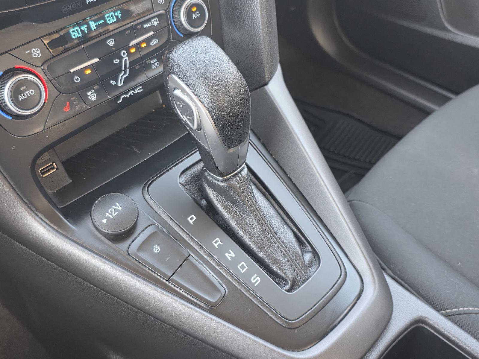 Used 2018 Ford Focus SEL w/ Cold Weather Package image 14