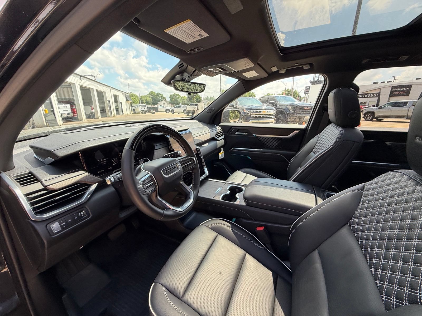 New 2026 GMC Acadia Denali w/ Super Cruise Package AWD/4WD image 11