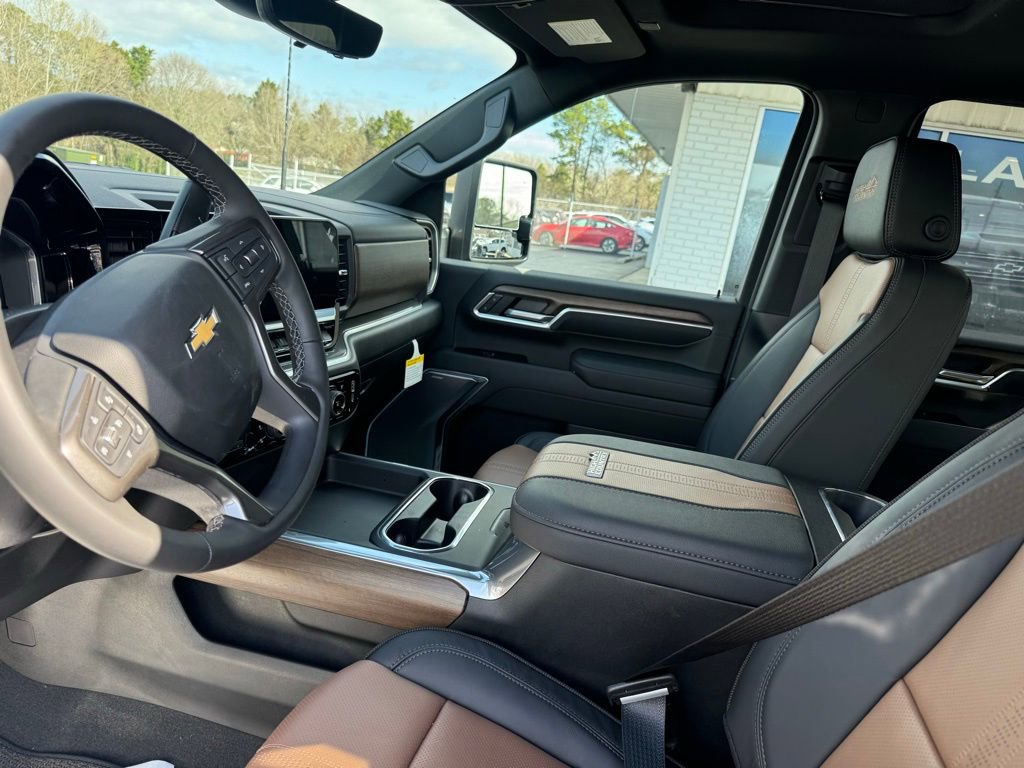 New 2026 Chevrolet Silverado 3500 High Country w/ High Country Premium Package image 19