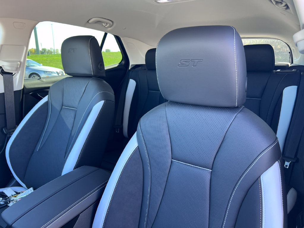 New 2026 Buick Envision Sport Touring AWD/4WD image 10