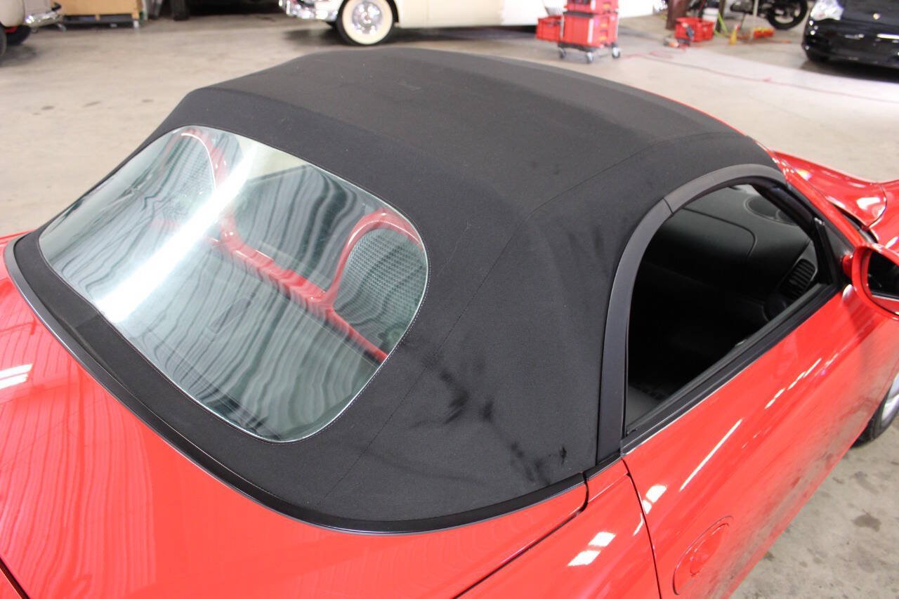 Used 1997 Porsche Boxster RWD image 22