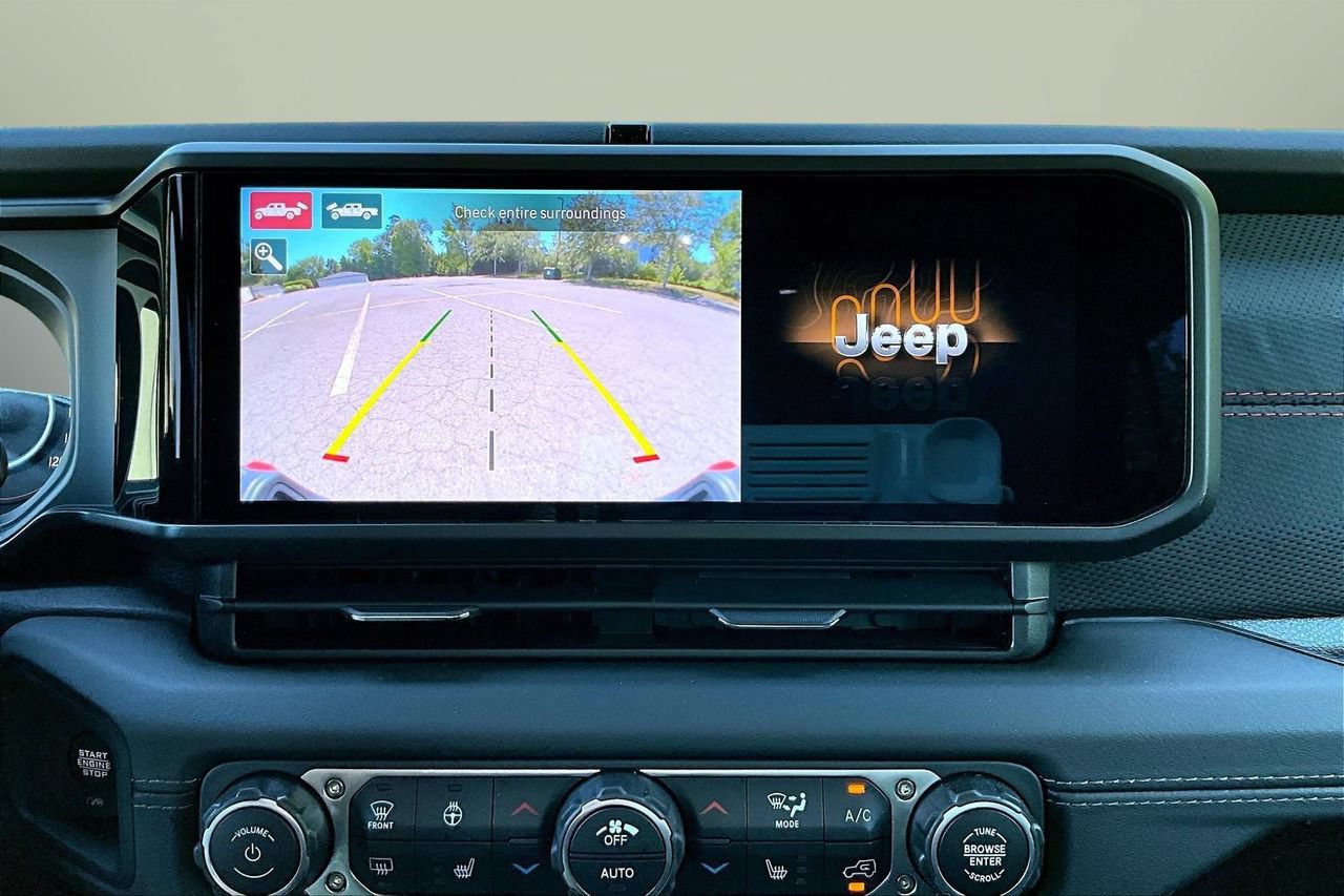 New 2026 Jeep Gladiator Rubicon AWD/4WD image 13