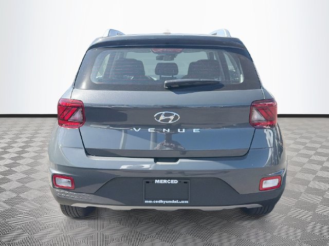 New 2026 Hyundai Venue SEL FWD image 6