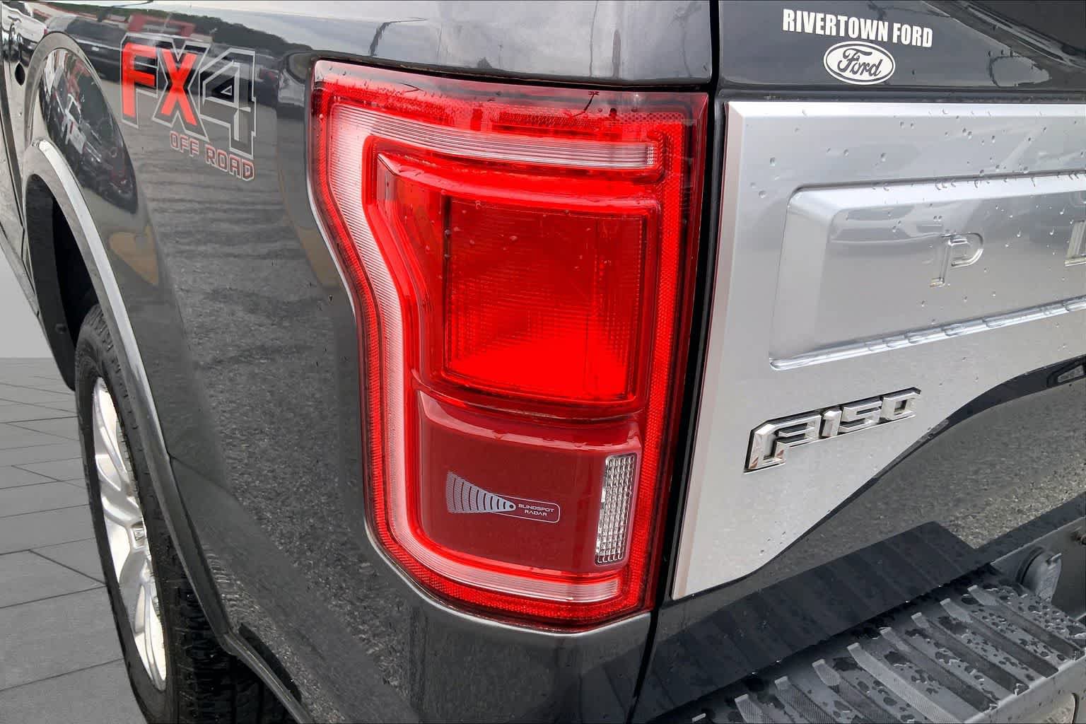Used 2016 Ford F150 Platinum w/ Equipment Group 701A Luxury AWD/4WD image 27