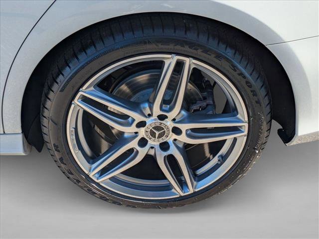 Used 2018 Mercedes-Benz E 300 image 26
