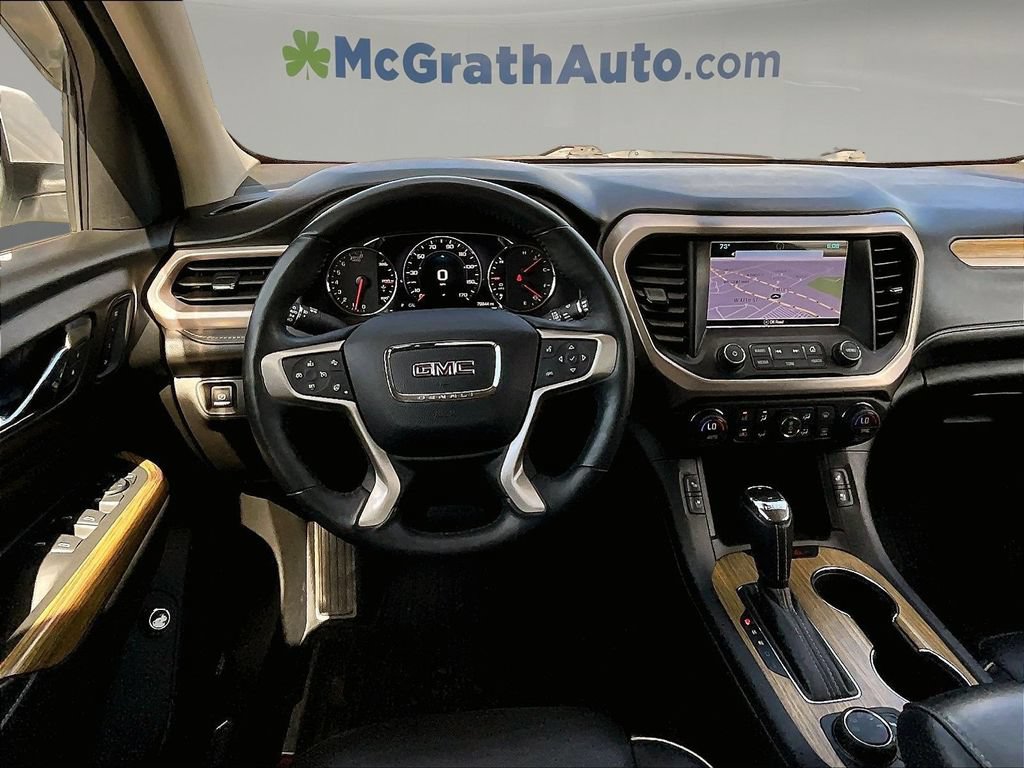 Used 2017 GMC Acadia Denali w/ Technology Package AWD/4WD image 11