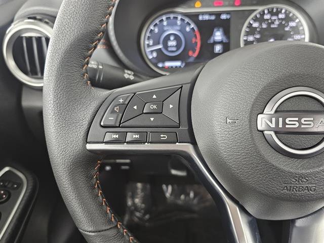 New 2025 Nissan Versa SR image 28