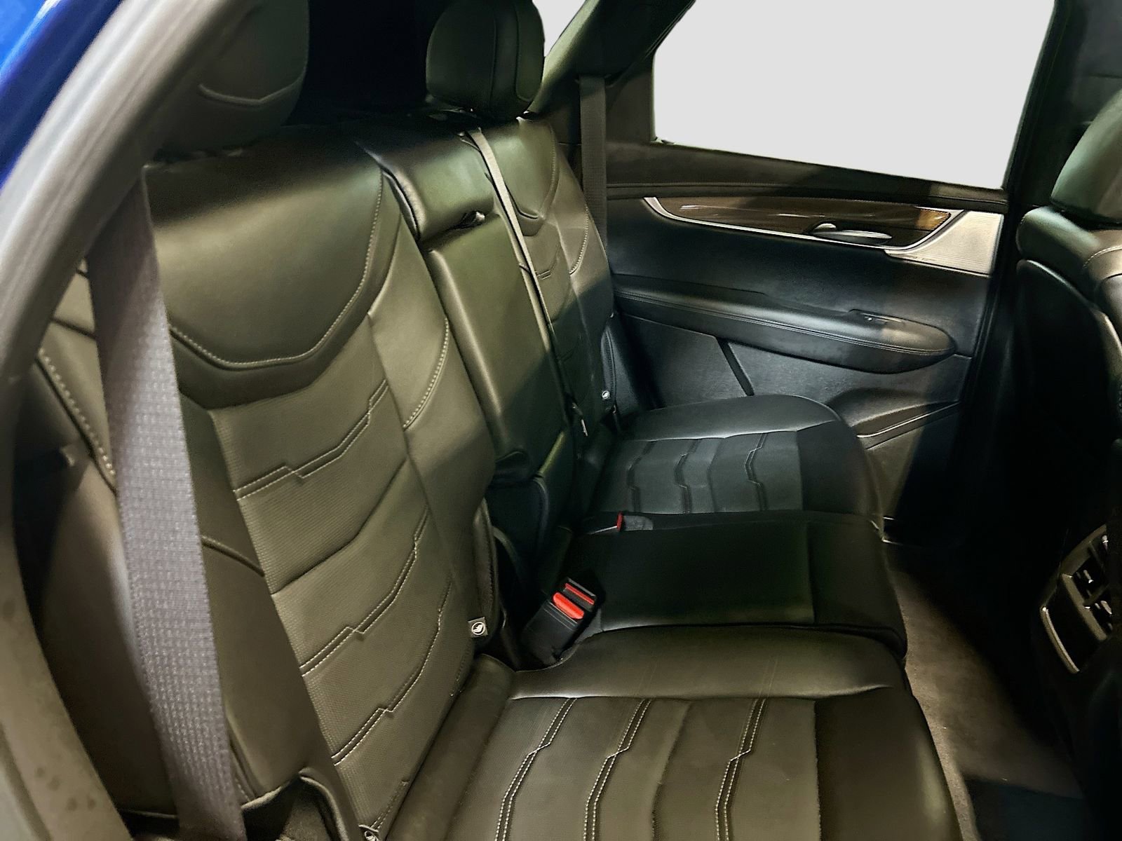 Used 2024 Cadillac XT5 Sportv w/ Platinum Package image 29