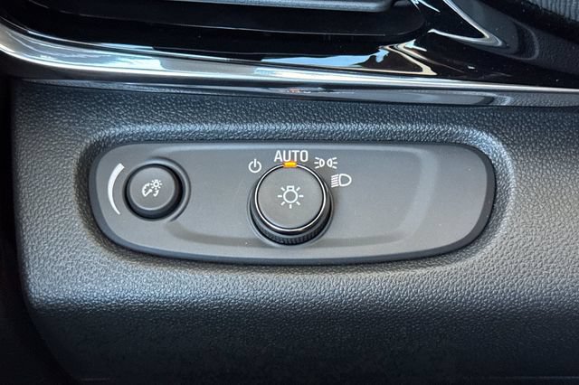 New 2026 Buick Envista Preferred FWD image 29