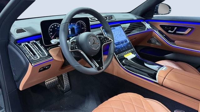 New 2026 Mercedes-Benz S 580e 4MATIC Sedan image 5