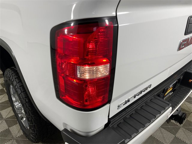 Used 2017 GMC Sierra 3500 Denali w/ Duramax Plus Package image 17