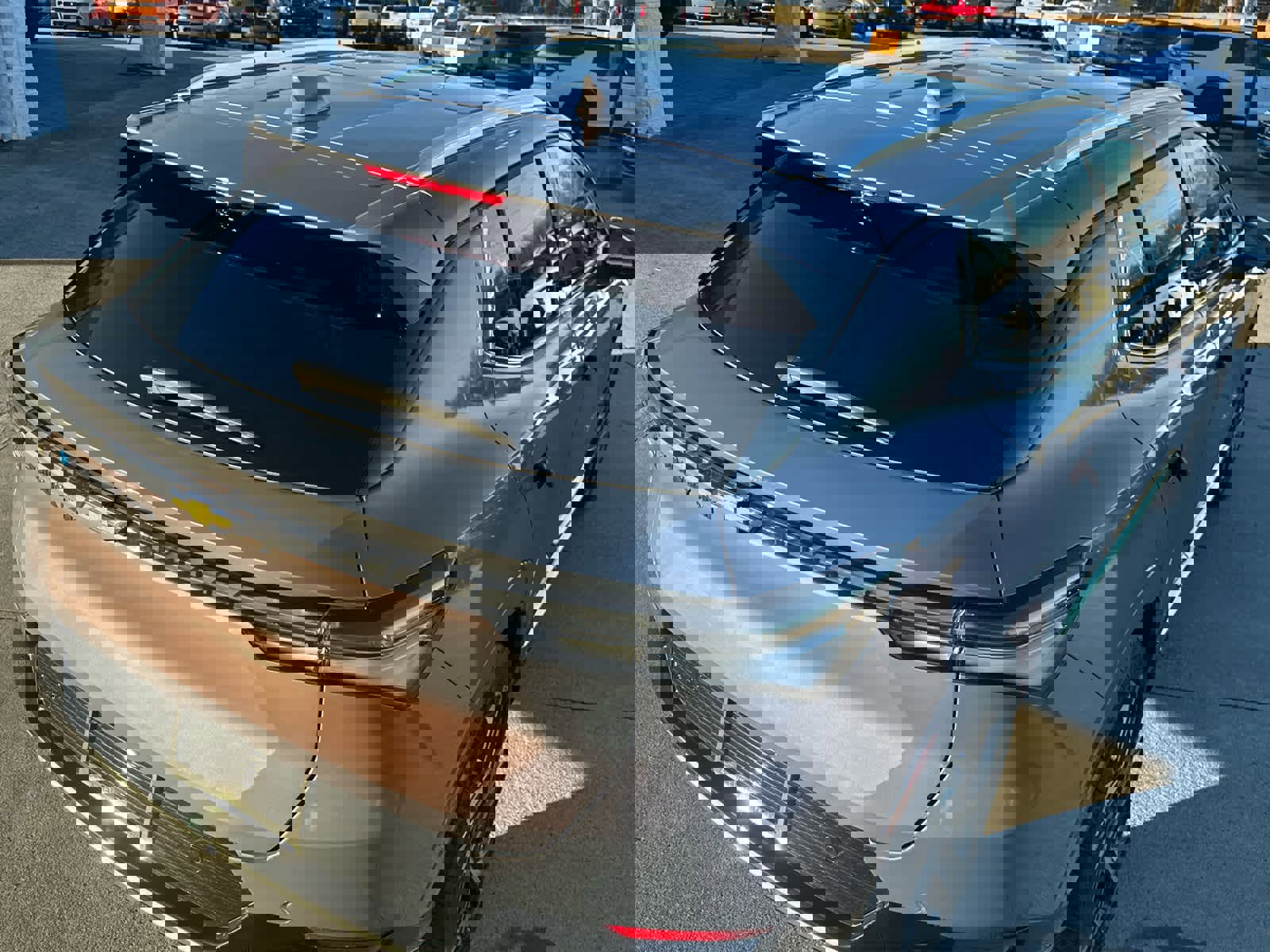 New 2026 Chevrolet Equinox EV LT w/ Convenience Package II image 11