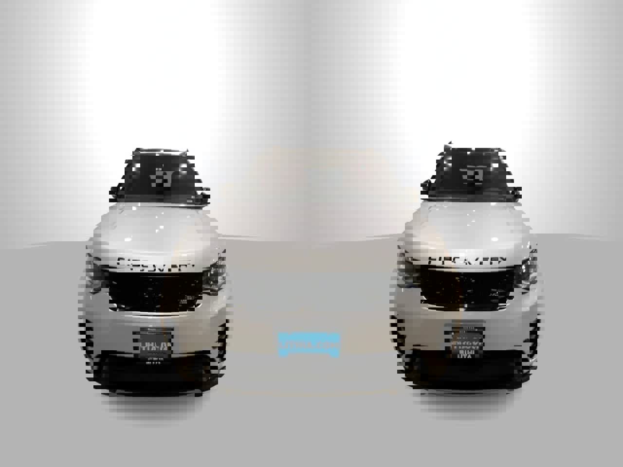 Used 2020 Land Rover Discovery HSE image 3