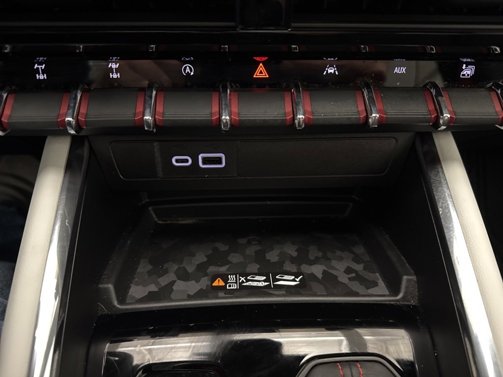 New 2025 GMC Canyon AT4 w/ AT4X Package image 42