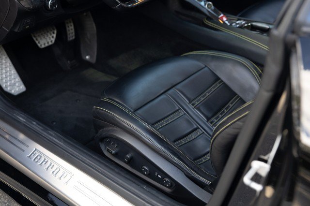 Used 2015 Ferrari F12 Berlinetta RWD image 36